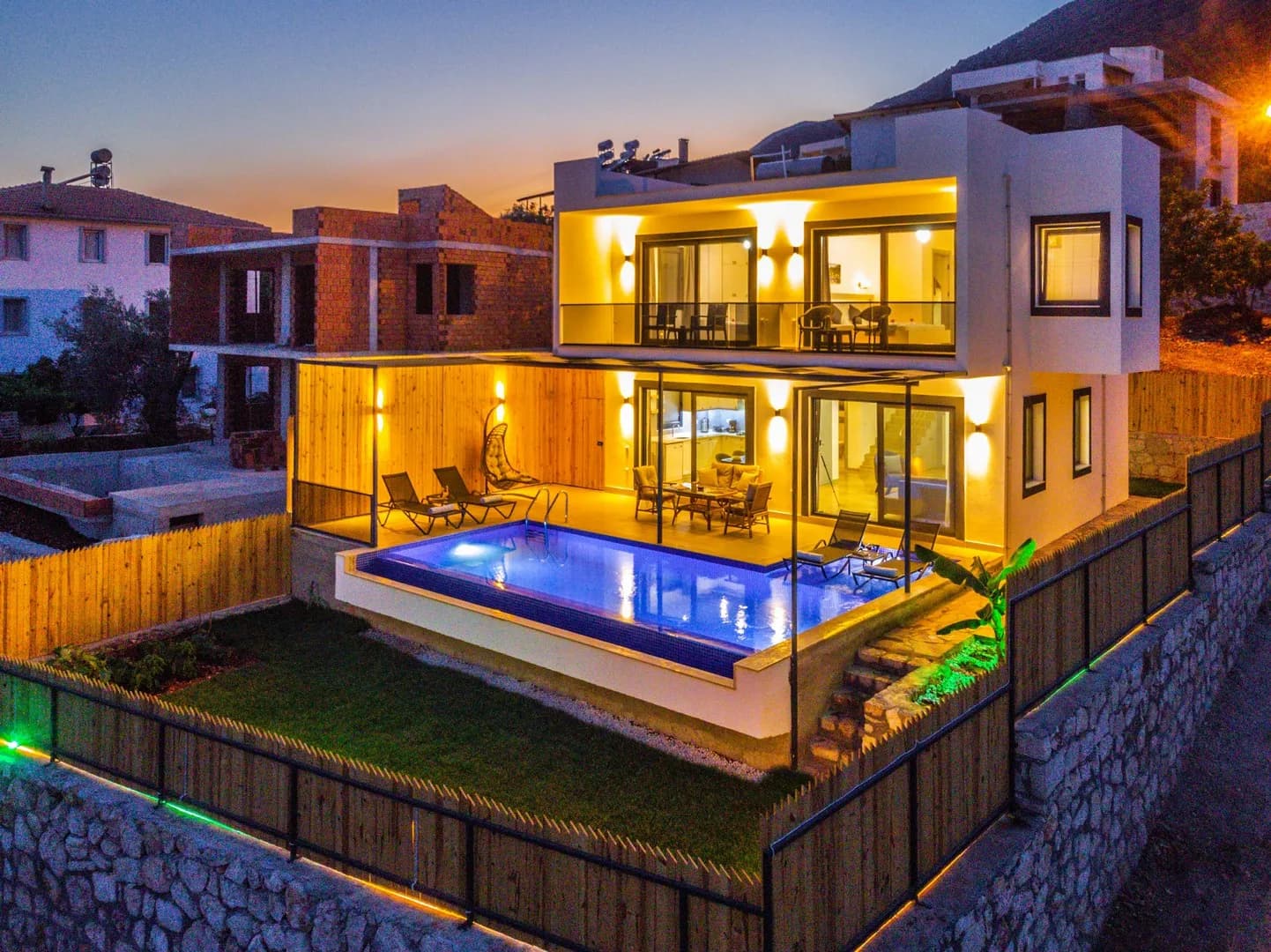 Villa Albedo Gökseki, Kaş — muhafazakâr villa