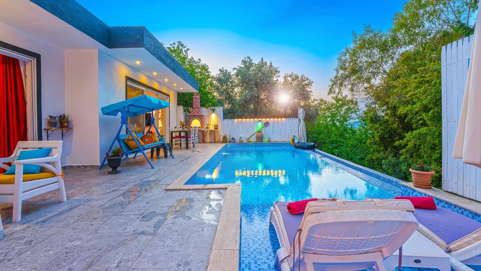 Villa Alp Balayı, Kaş — muhafazakâr villa