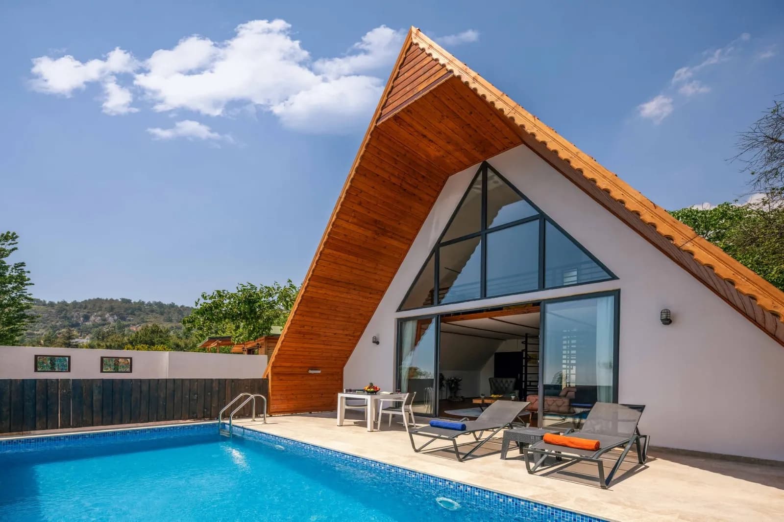 Villa Andifli, Kaş — muhafazakâr villa