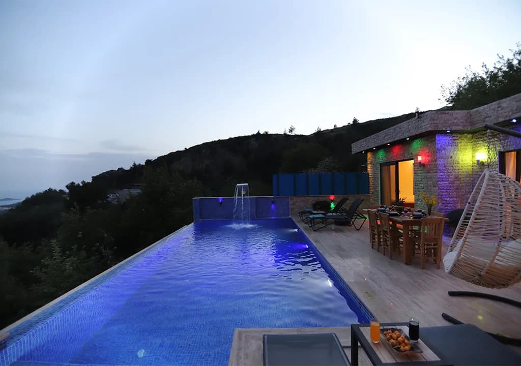 Villa Anjela 1, Kaş — muhafazakâr villa