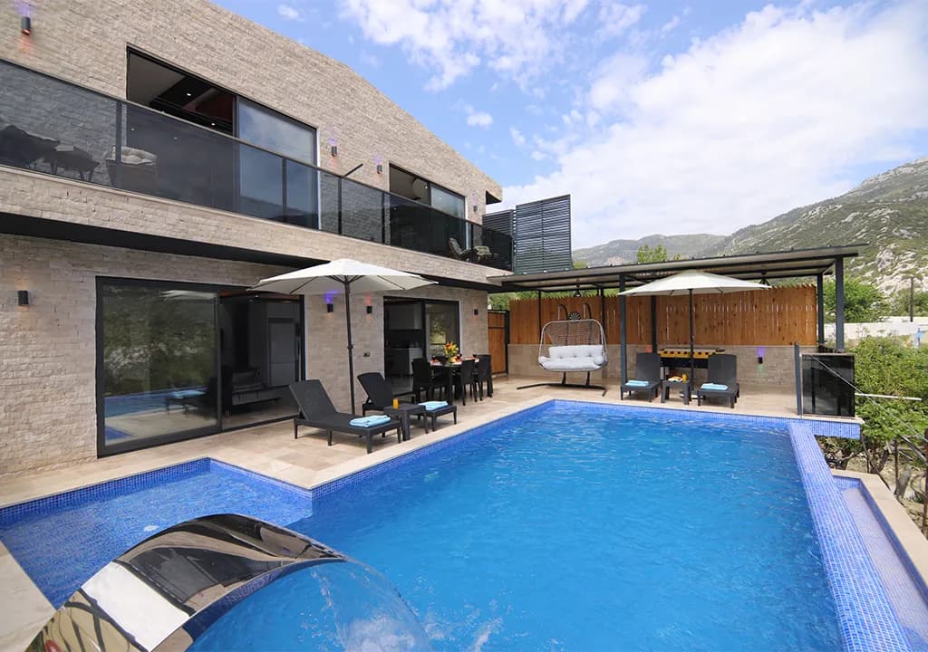 Villa Anjela 2, Kaş — muhafazakâr villa