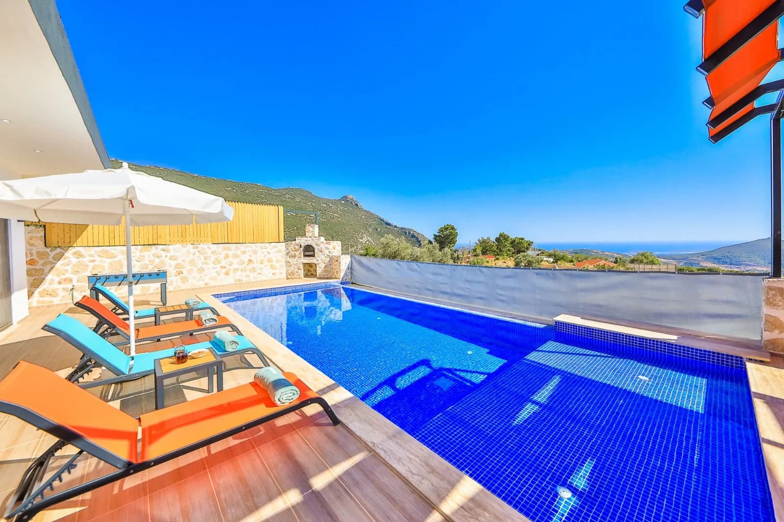 Villa Antik İslamlar, Kaş — muhafazakâr villa