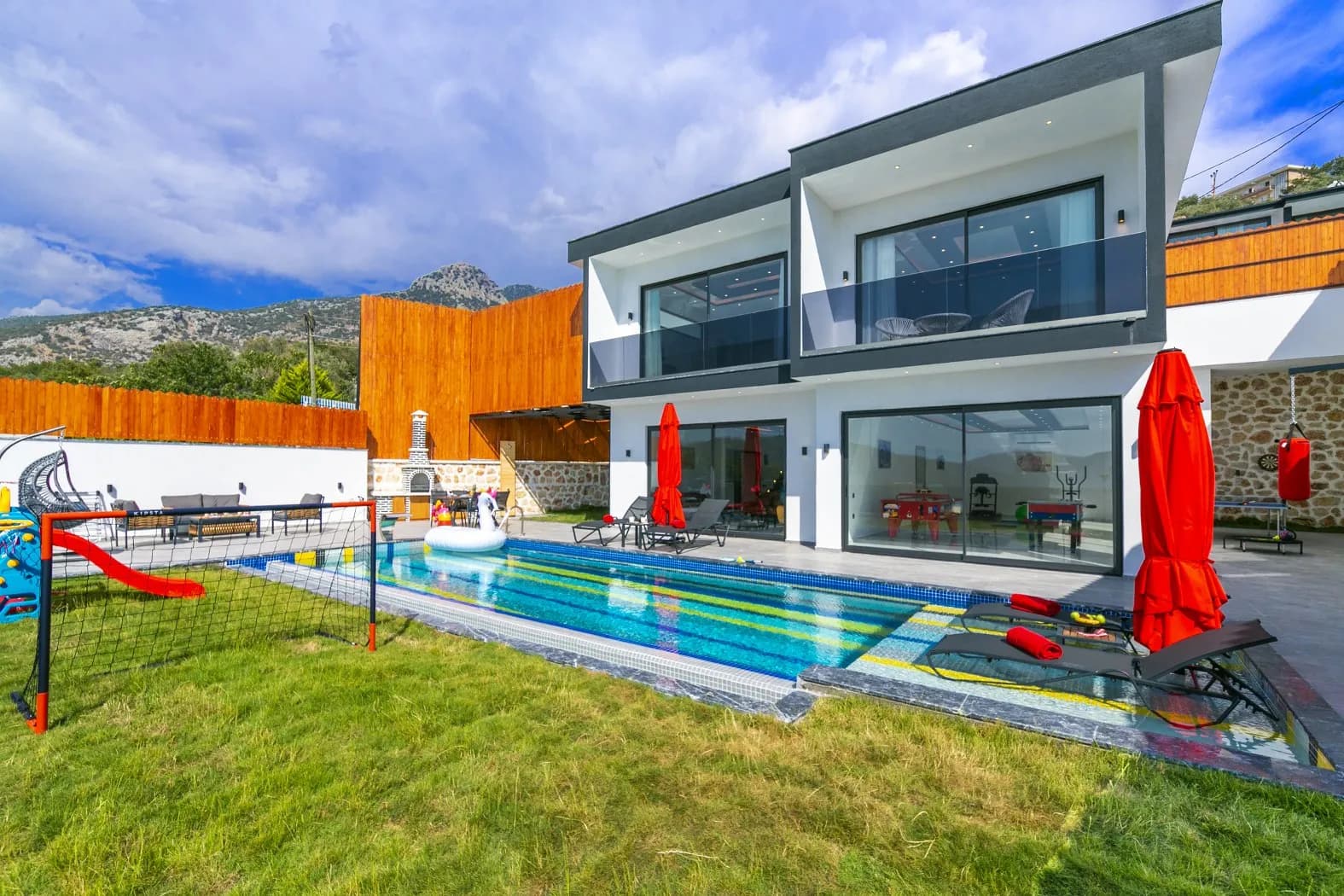 Villa Asya More 2, Kaş — muhafazakâr villa