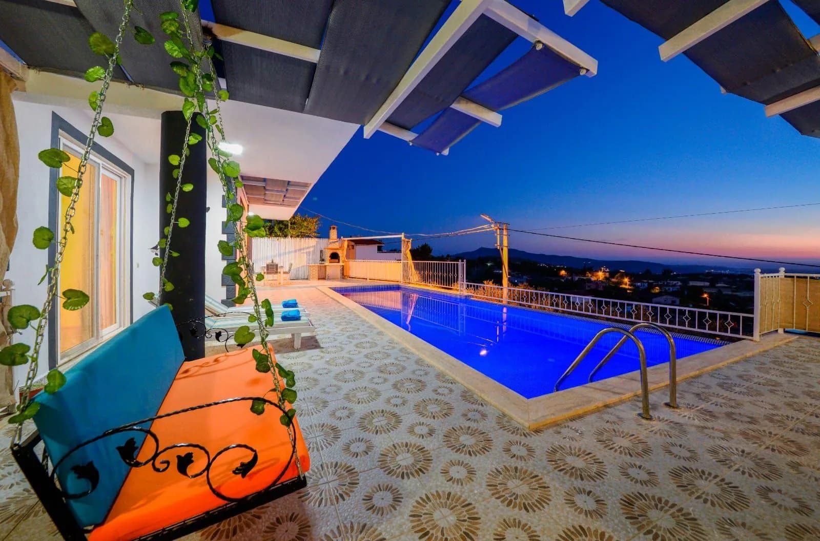 Villa Atlas Üzümlü, Kaş — muhafazakâr villa