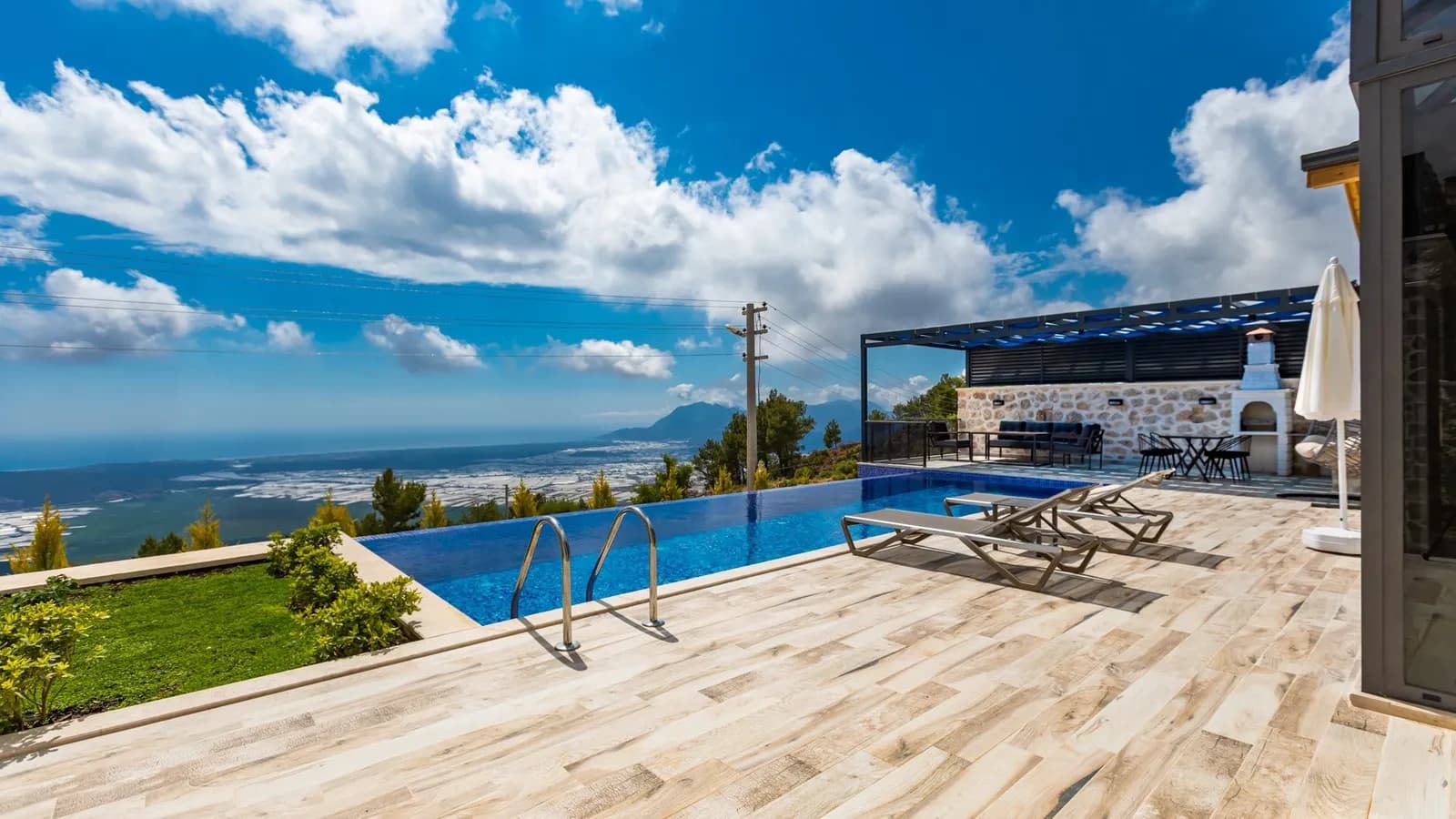 Villa Aylin Lapaz, Kaş — muhafazakâr villa