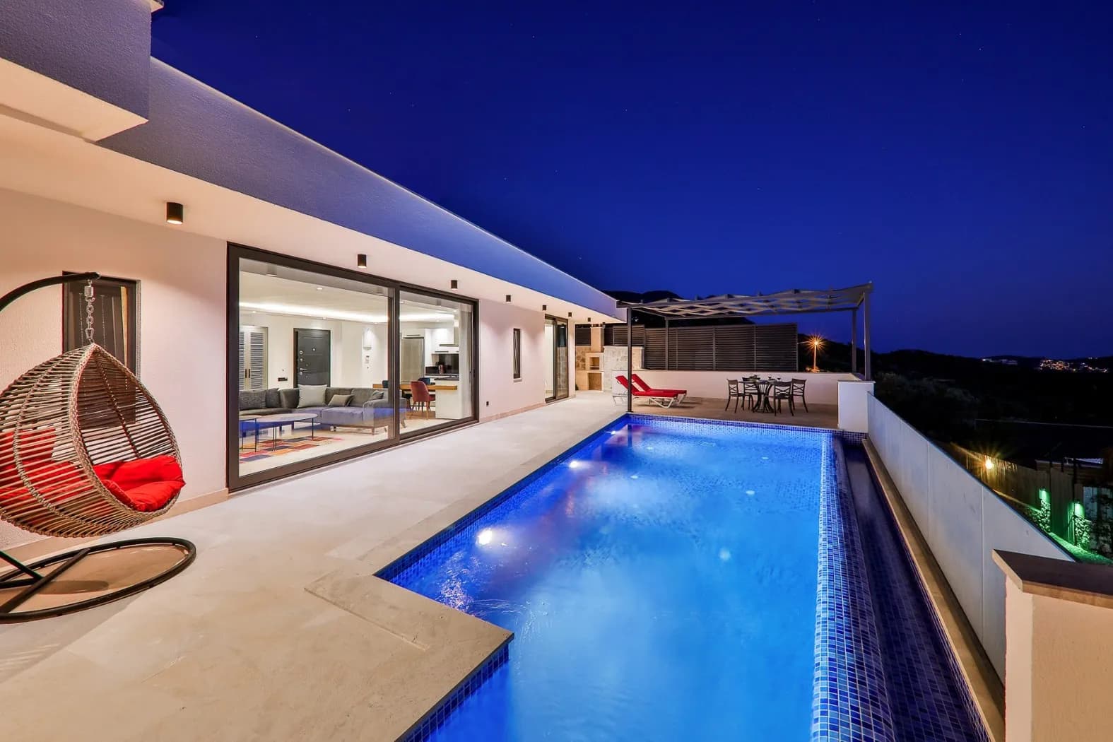 Villa Azure 1, Kaş — muhafazakâr villa
