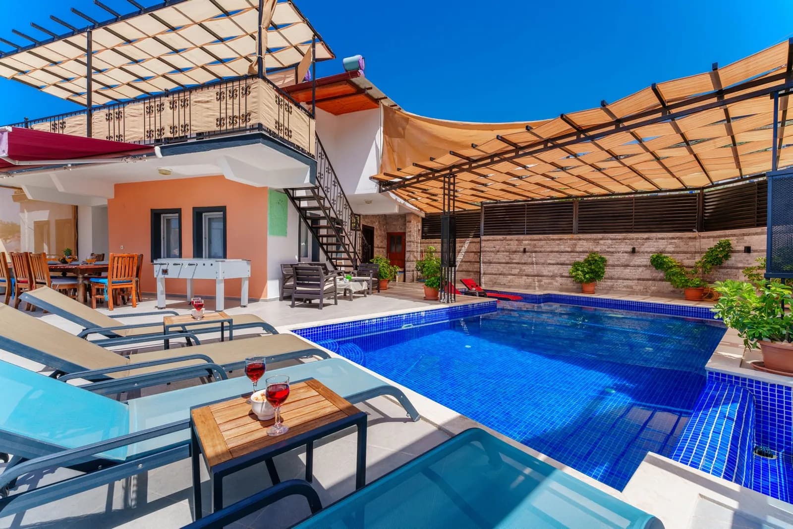 Villa Baha, Kaş — muhafazakâr villa