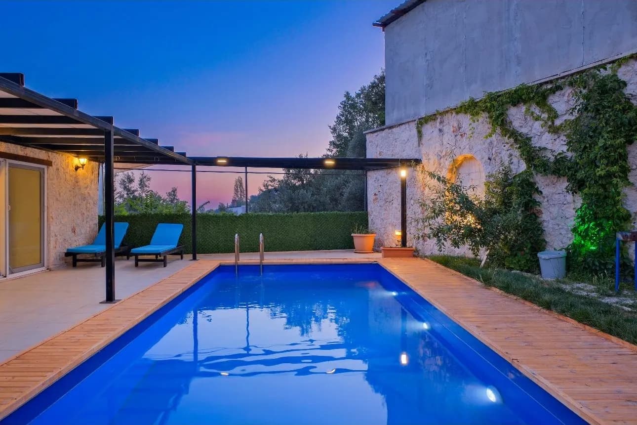 Villa Celia, Kaş — muhafazakâr villa