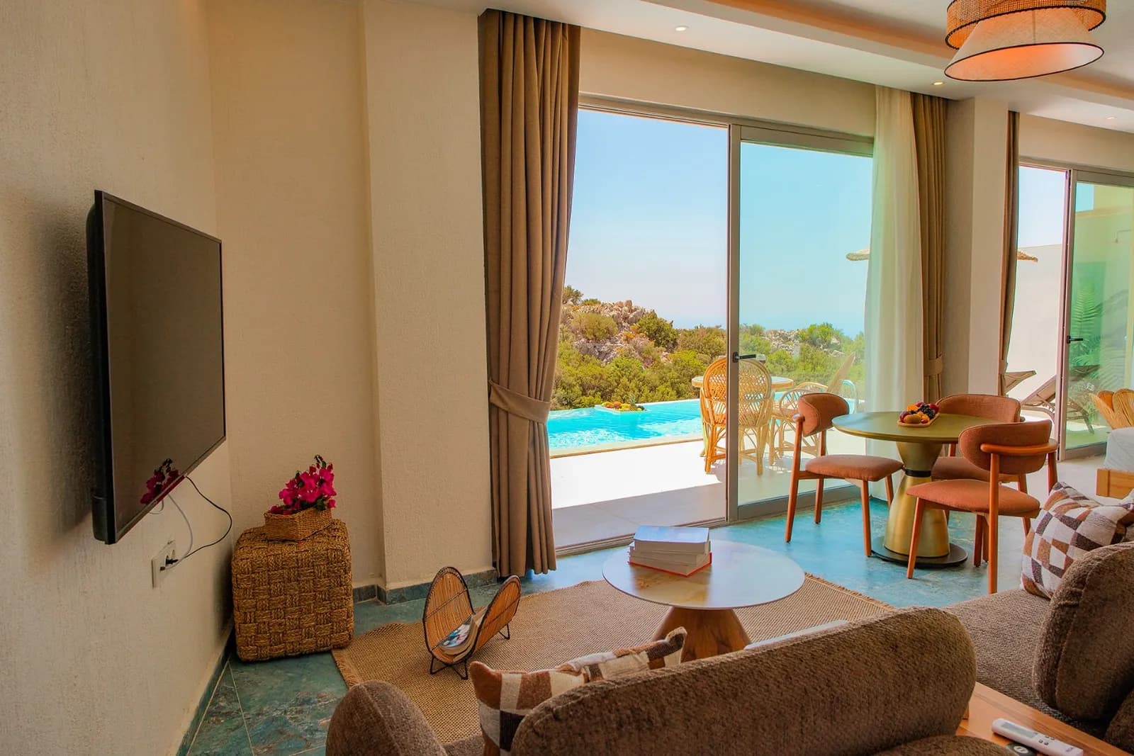 Villa Chill, Kaş — muhafazakâr villa