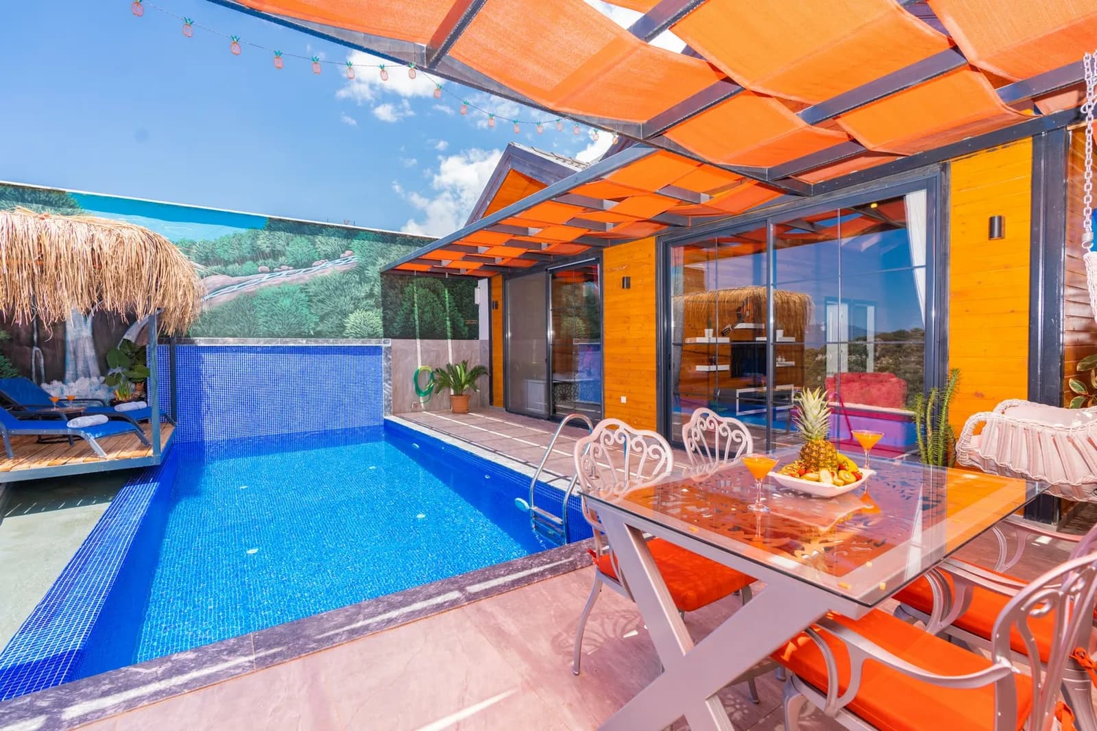 Villa Demir Kördere, Kaş — muhafazakâr villa