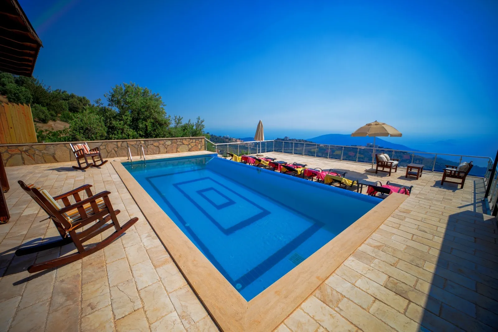 Villa Donat Huzur, Kaş — muhafazakâr villa
