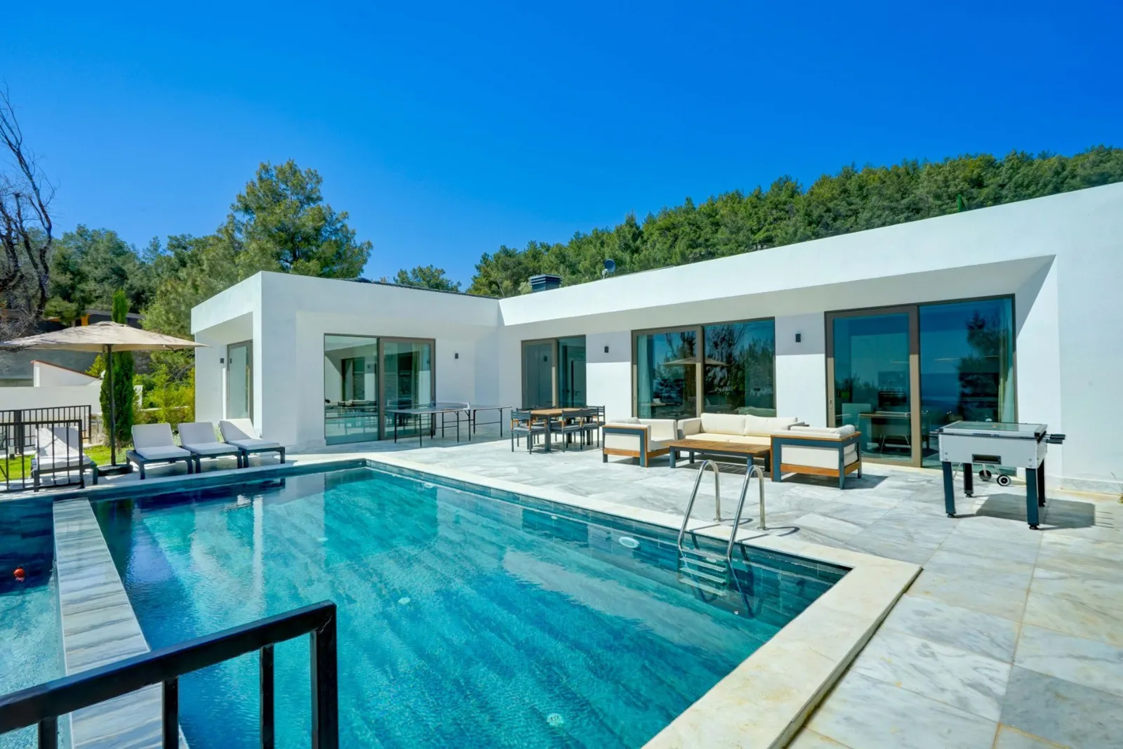 Villa Earth Planet, Kaş — muhafazakâr villa