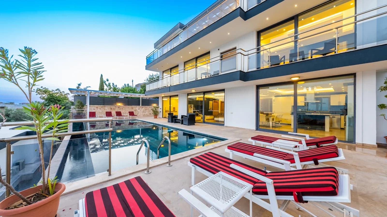 Villa Elit 1, Kaş — muhafazakâr villa