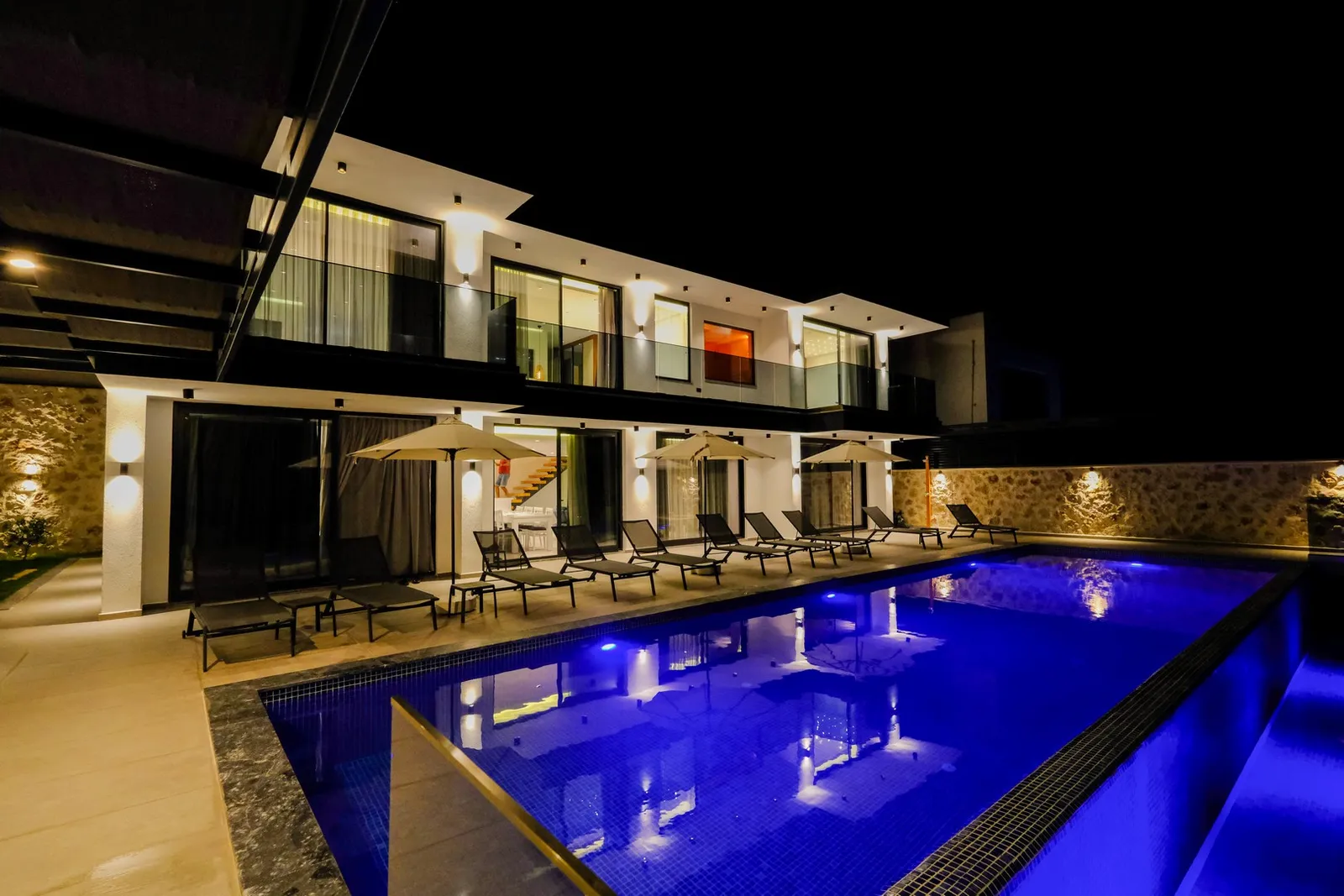 Villa Elit 3, Kaş — muhafazakâr villa