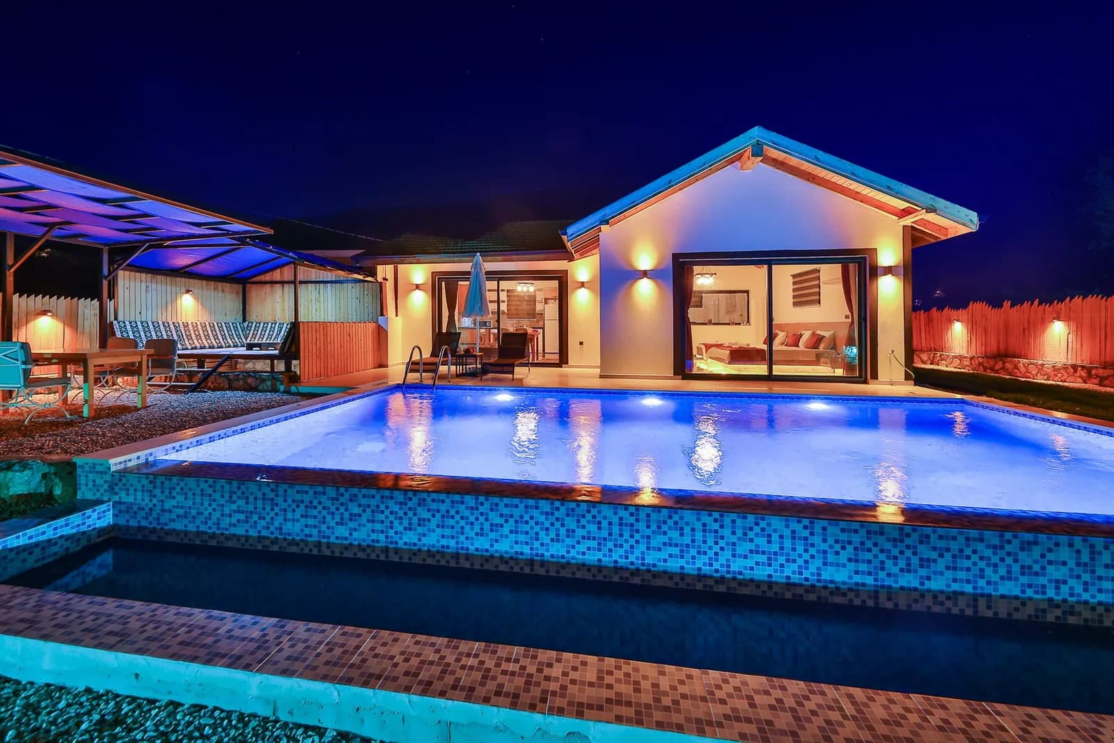 Villa Erisa, Kaş — muhafazakâr villa