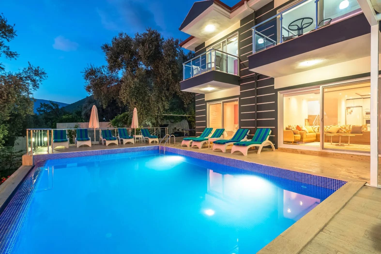 Villa Ferya, Kaş — muhafazakâr villa