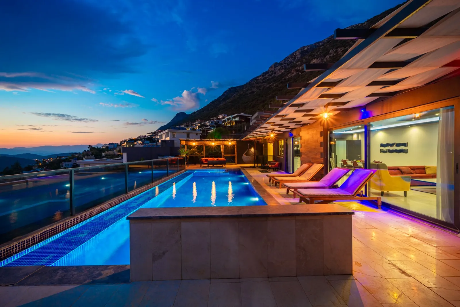 Villa Grand Everest, Kaş — muhafazakâr villa