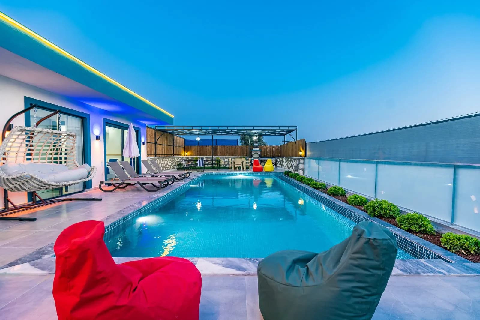 Villa Kaya 2, Kaş — muhafazakâr villa