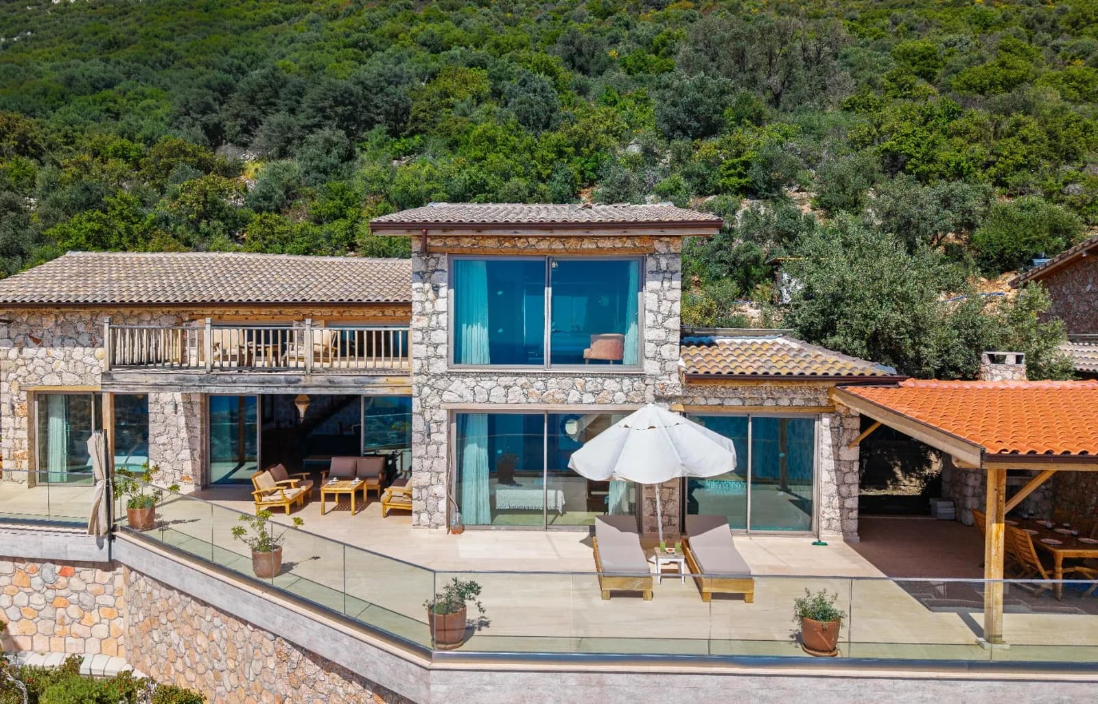 Villa Kaya Manzara, Kaş — muhafazakâr villa