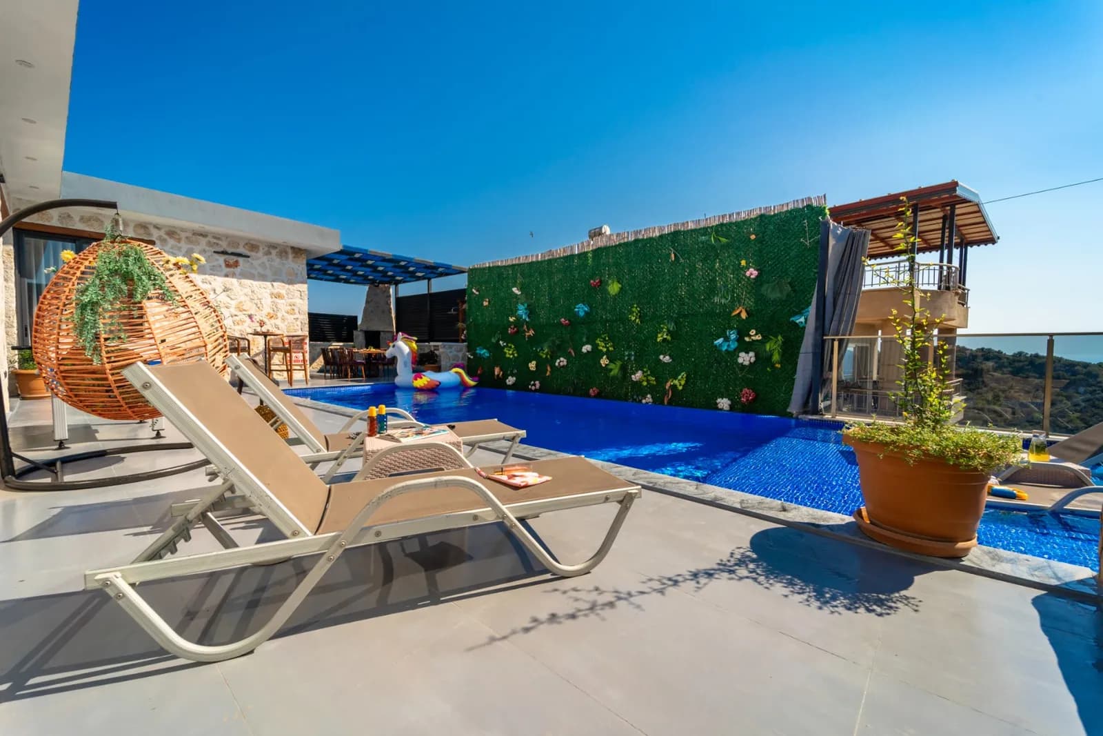 Villa Keske, Kaş — muhafazakâr villa
