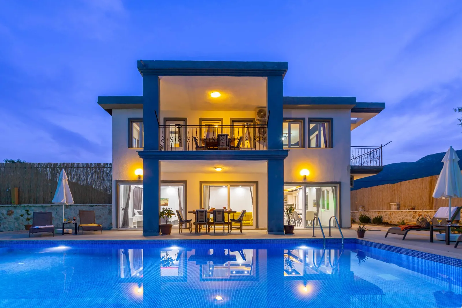 Villa Kova, Kaş — muhafazakâr villa