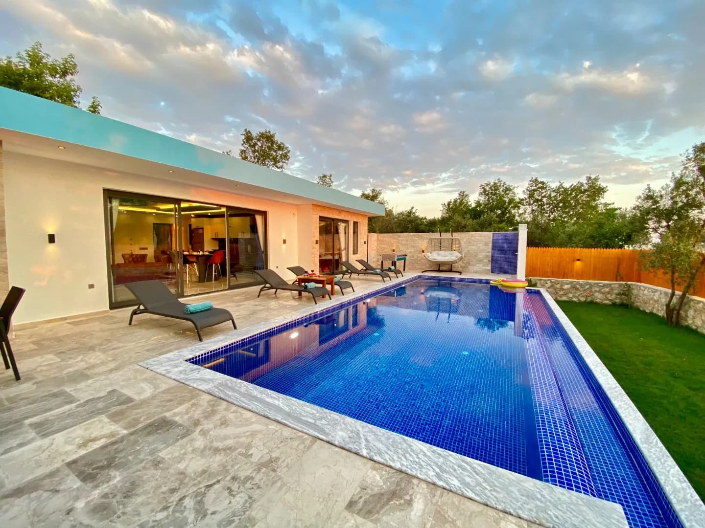 Villa Melih 3, Kaş — muhafazakâr villa