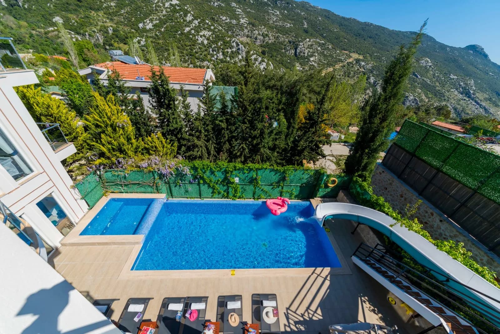 Villa Melodi 2, Kaş — muhafazakâr villa