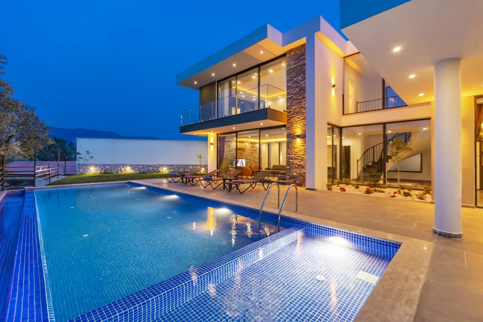 Villa Mia Lüx, Kaş — muhafazakâr villa