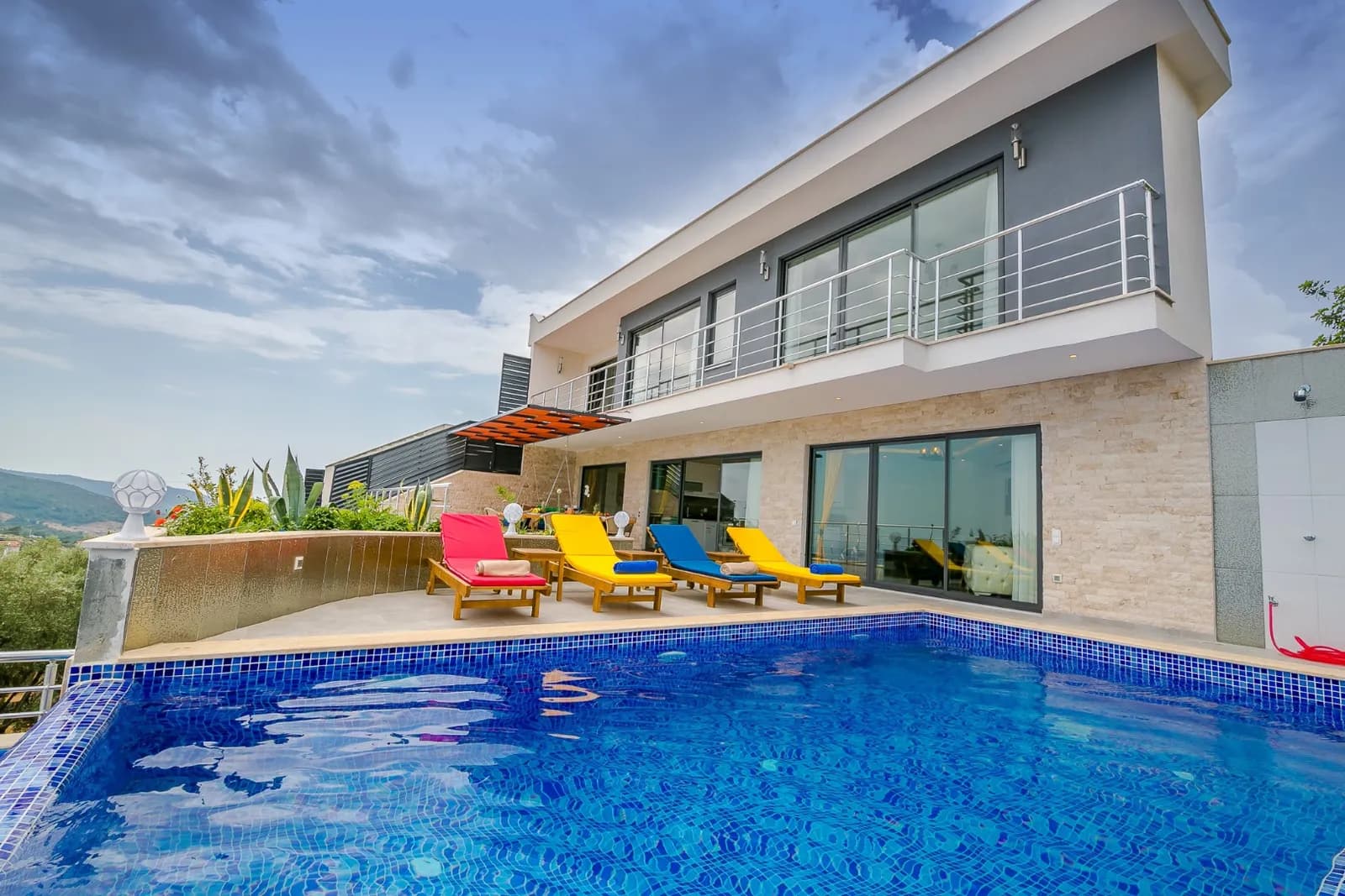Villa Nature, Kaş — muhafazakâr villa