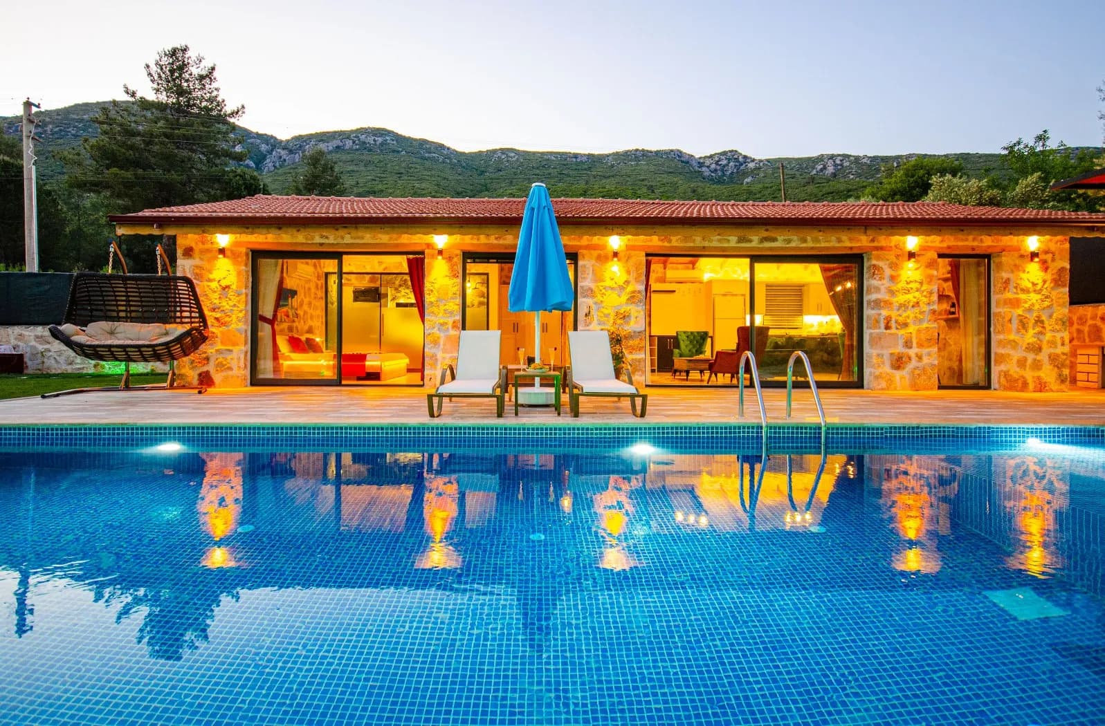 Villa Nefes Sarıbelen, Kaş — muhafazakâr villa