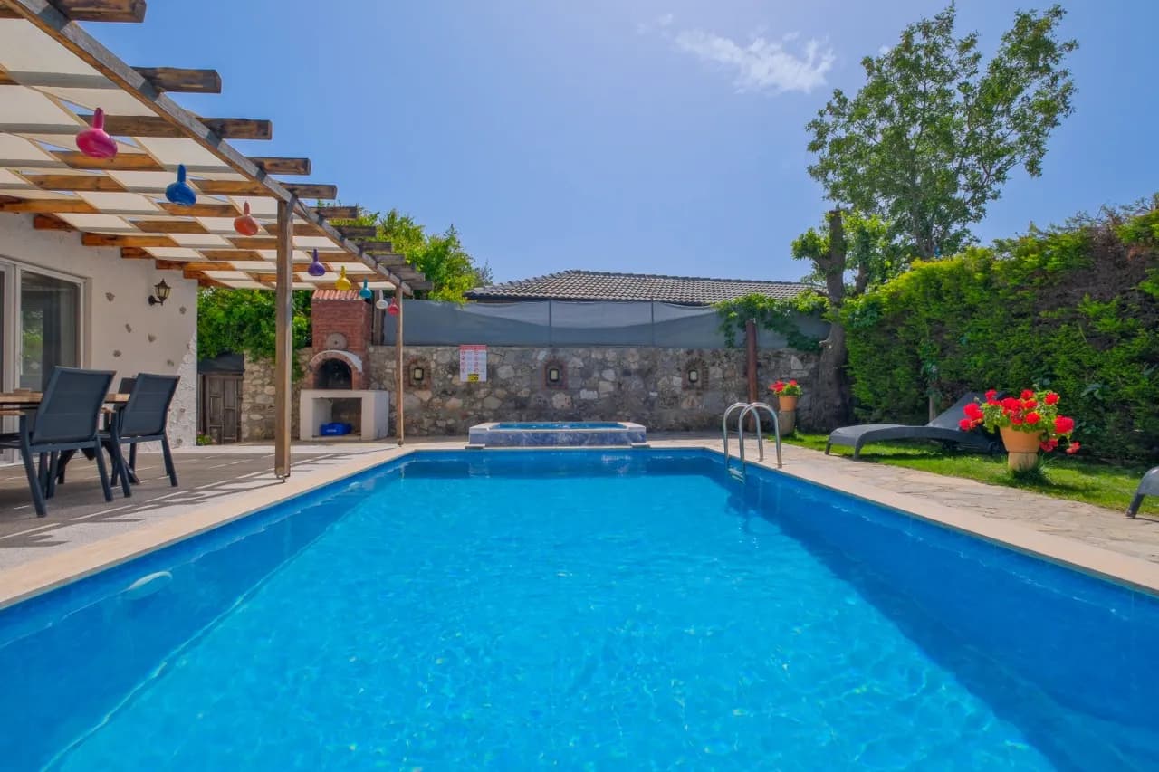 Villa Ögeday, Fethiye — muhafazakâr villa