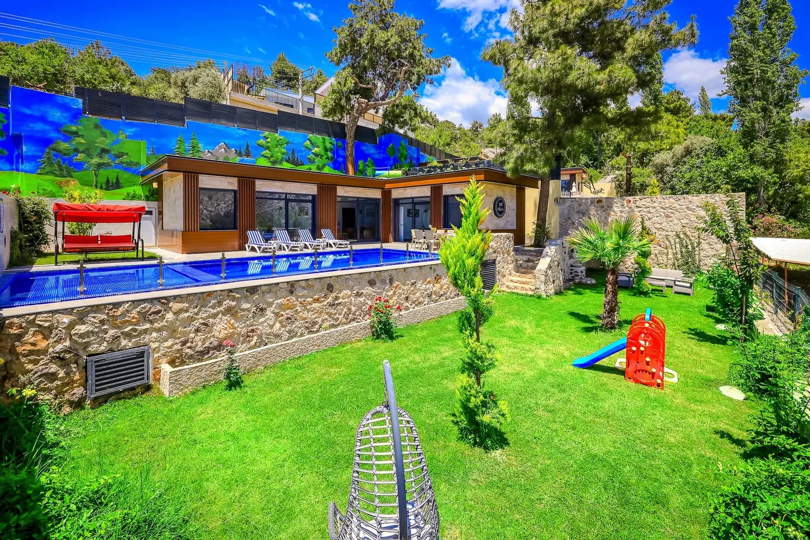 Villa Öznur 2, Kaş — muhafazakâr villa