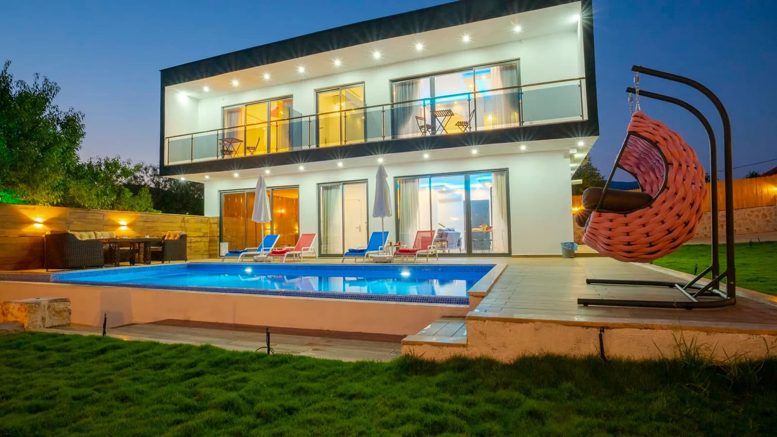Villa Palasse, Kaş — muhafazakâr villa