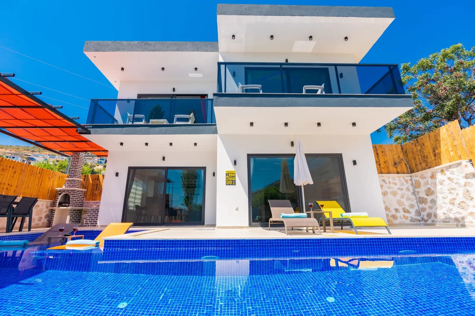 Villa Palmiye İslamlar, Kaş — muhafazakâr villa