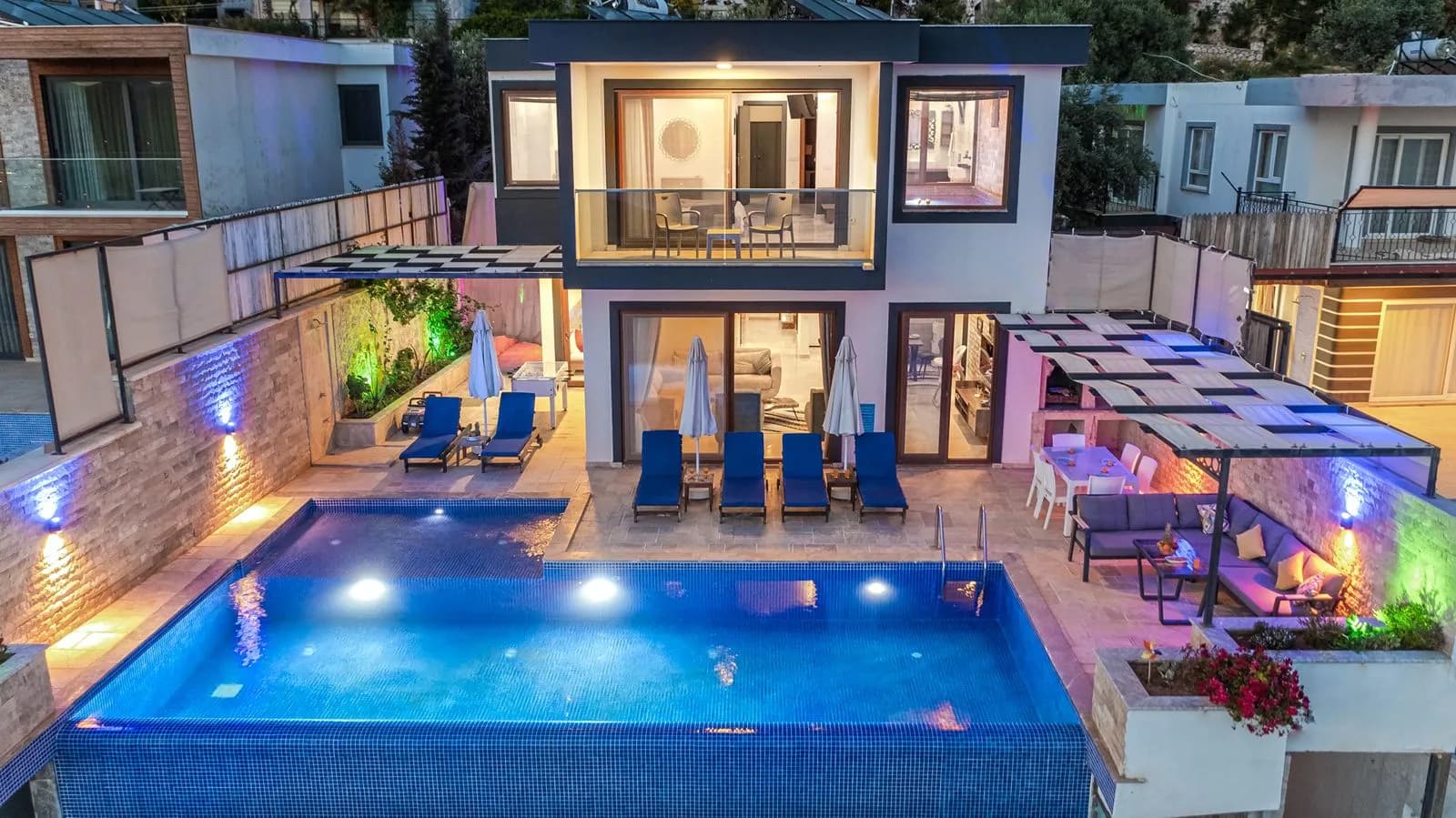 Villa Picasso, Kaş — muhafazakâr villa