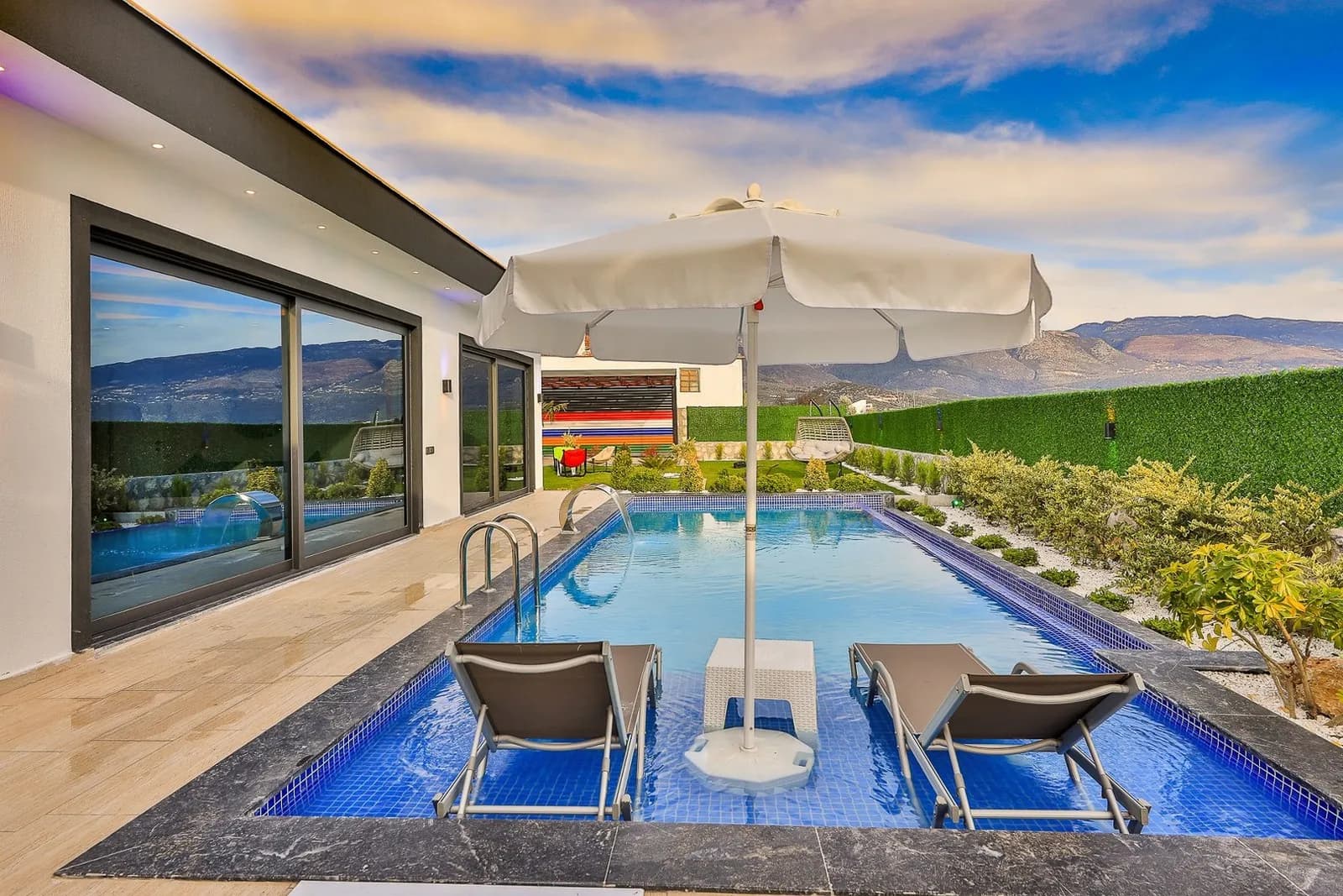 Villa Plazza, Kaş — muhafazakâr villa