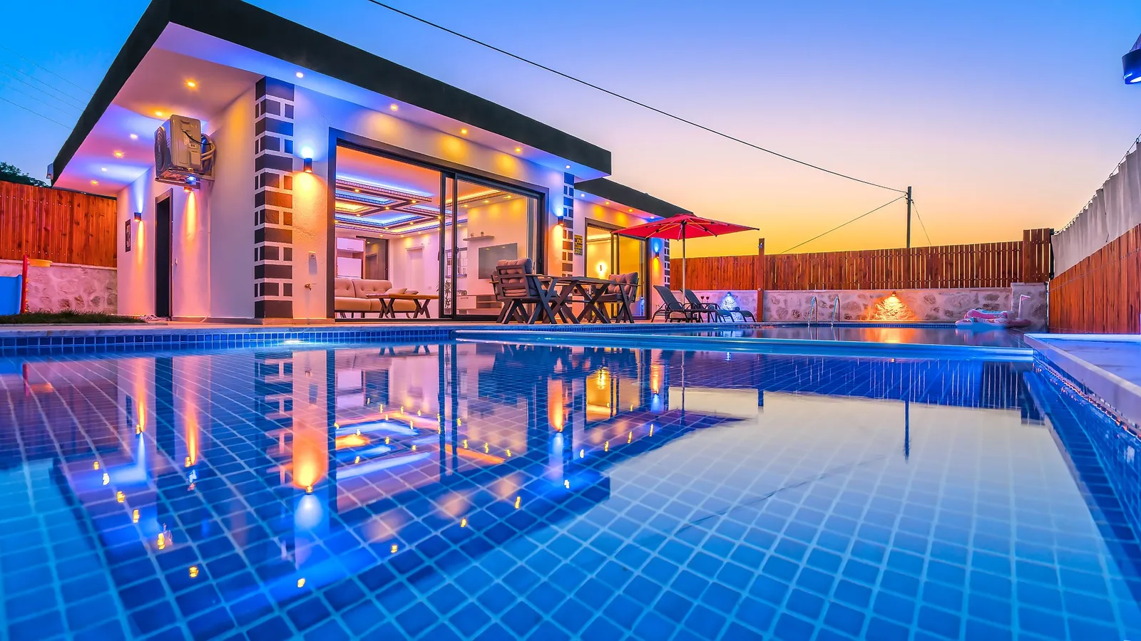Villa Rosemary, Kaş — muhafazakâr villa