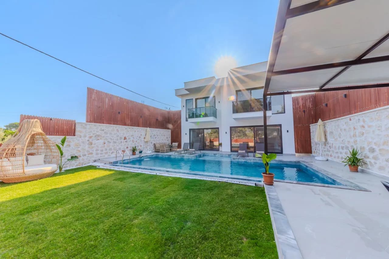 Villa Sakura Kalkan, Kaş — muhafazakâr villa