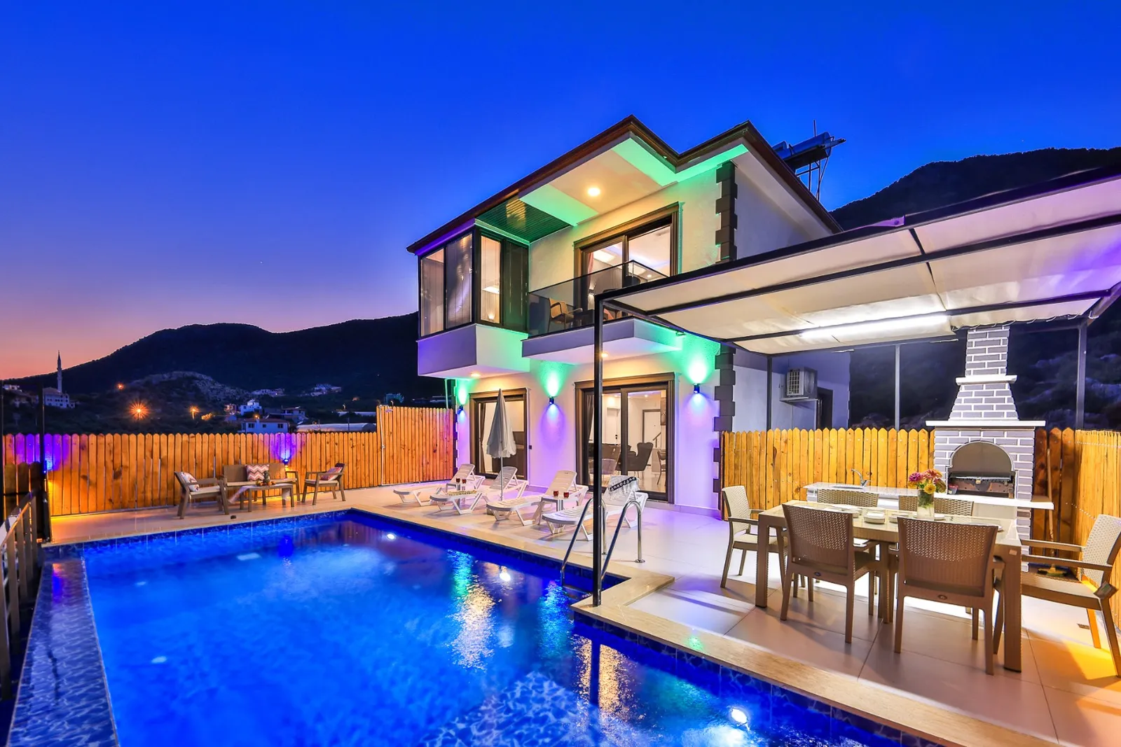 Villa Seyran, Kaş — muhafazakâr villa