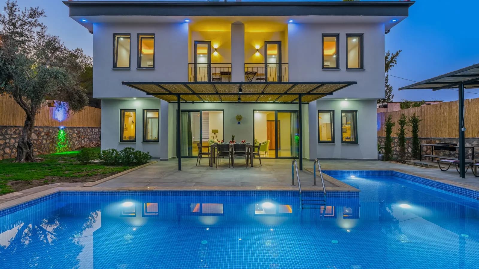 Villa Sezar Patara, Kaş — muhafazakâr villa