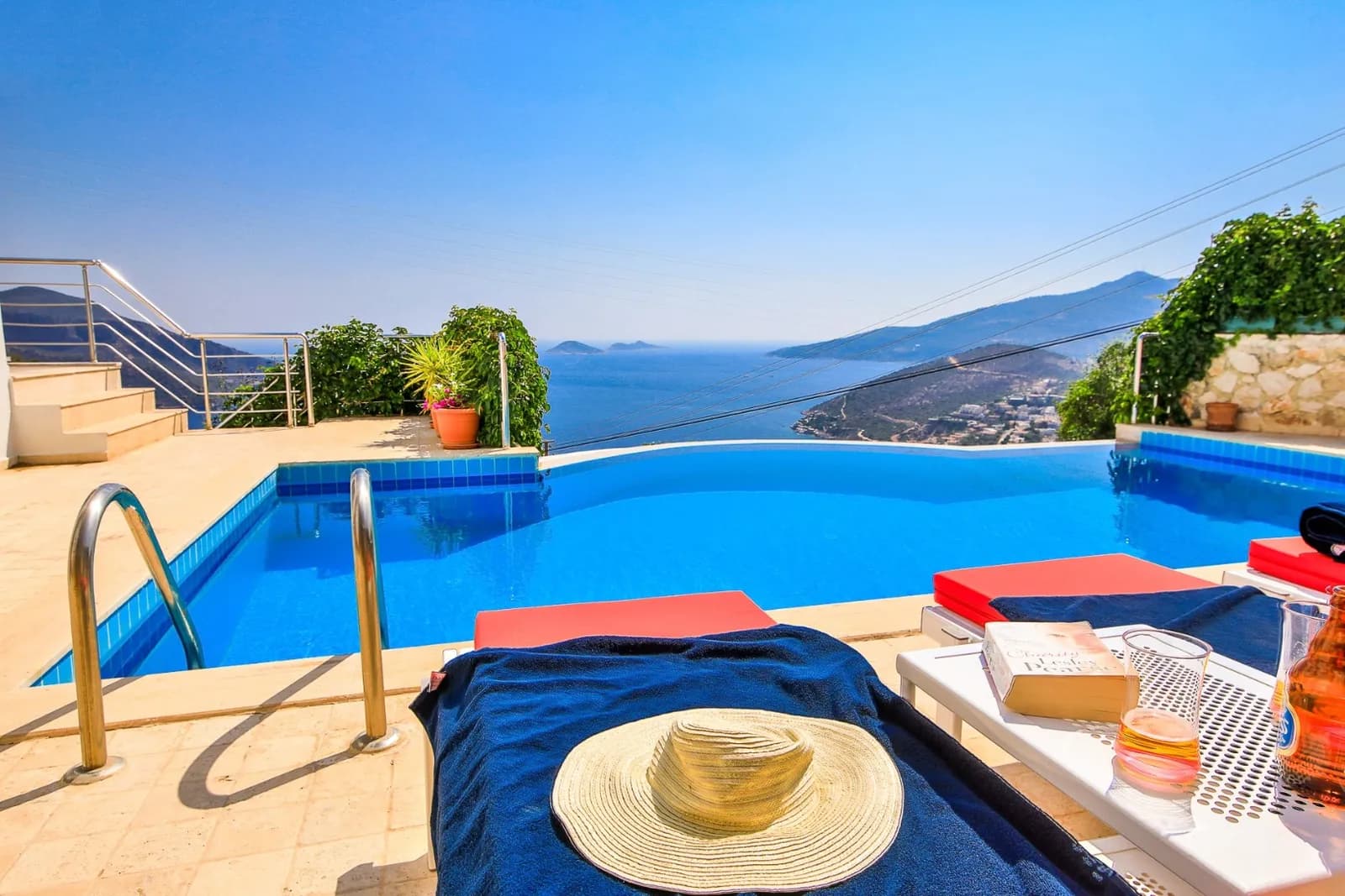 Villa Sirene, Kaş — muhafazakâr villa