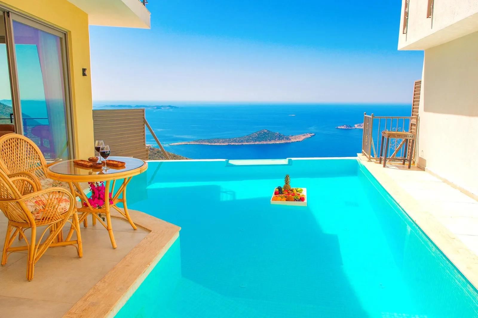 Villa Solly, Kaş — muhafazakâr villa