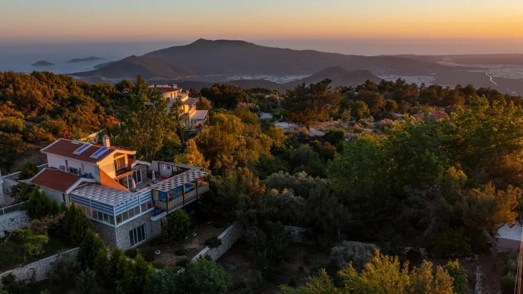 Villa Stell House, Kaş — muhafazakâr villa