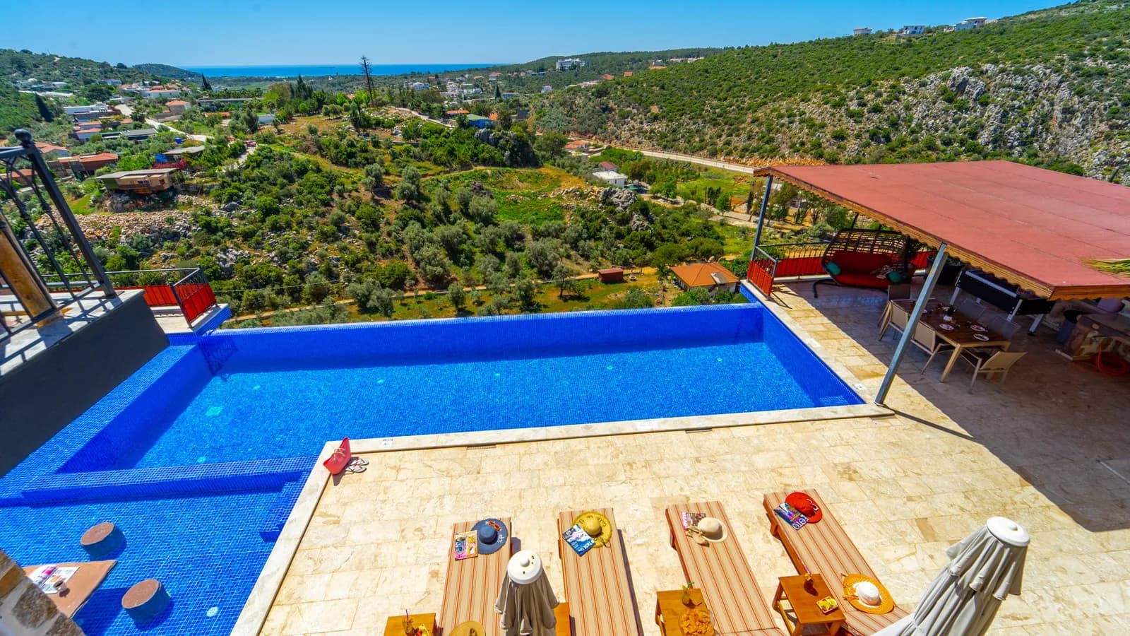 Villa Teciroğlu 2, Kaş — muhafazakâr villa