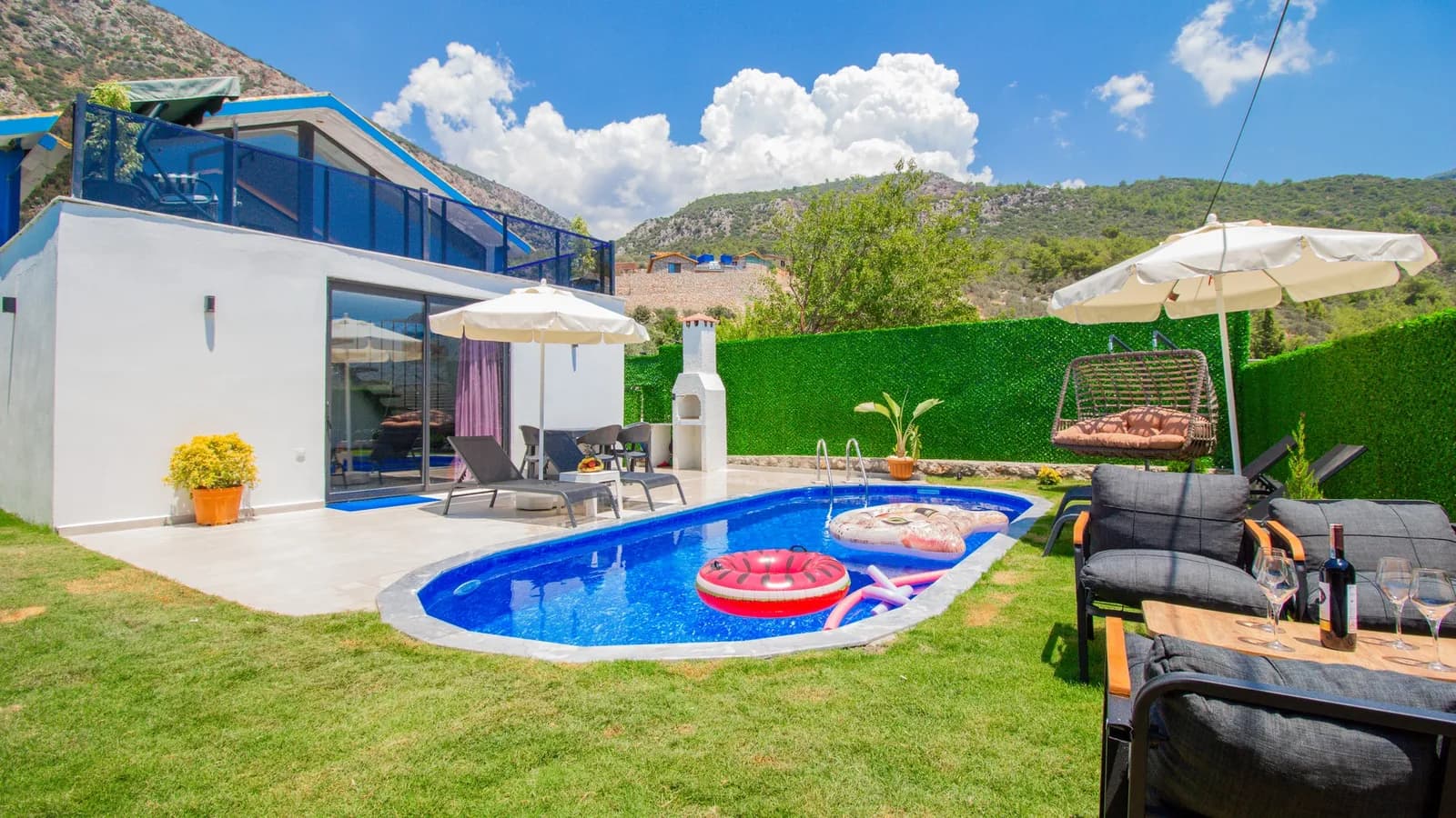 Villa The Brother, Kaş — muhafazakâr villa