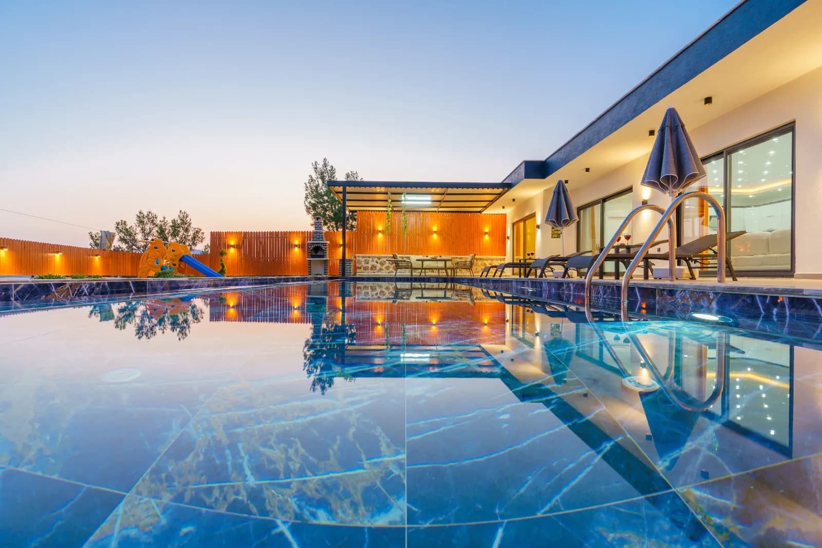 Villa Tun Tun, Kaş — muhafazakâr villa