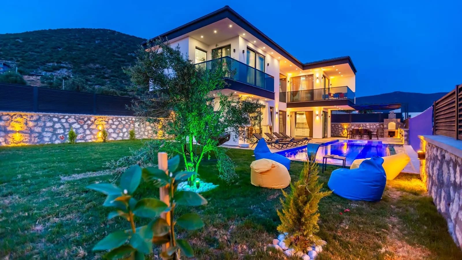 Villa Valliva, Kaş — muhafazakâr villa