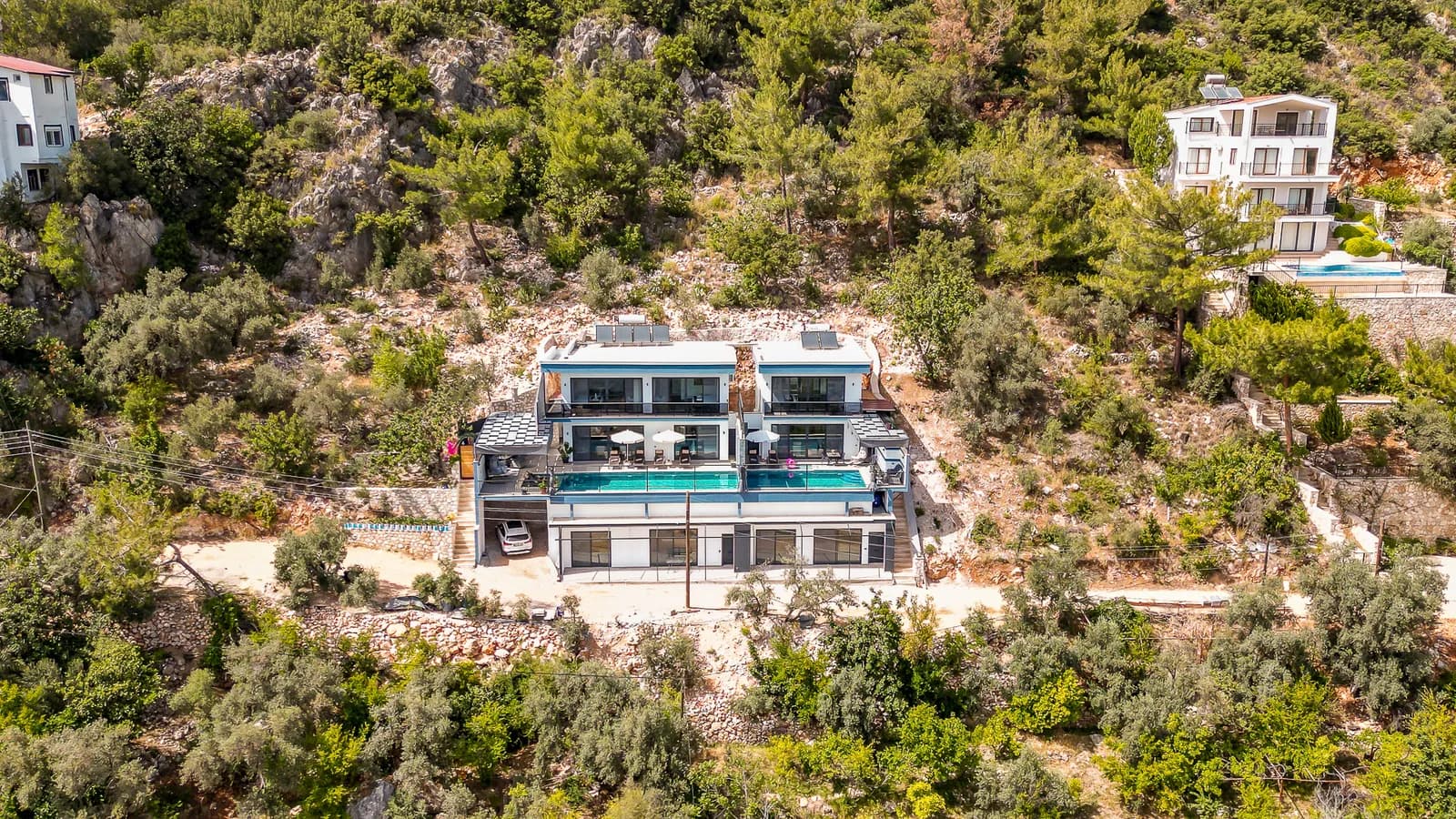 Villa Yaka Balayı, Kaş — muhafazakâr villa