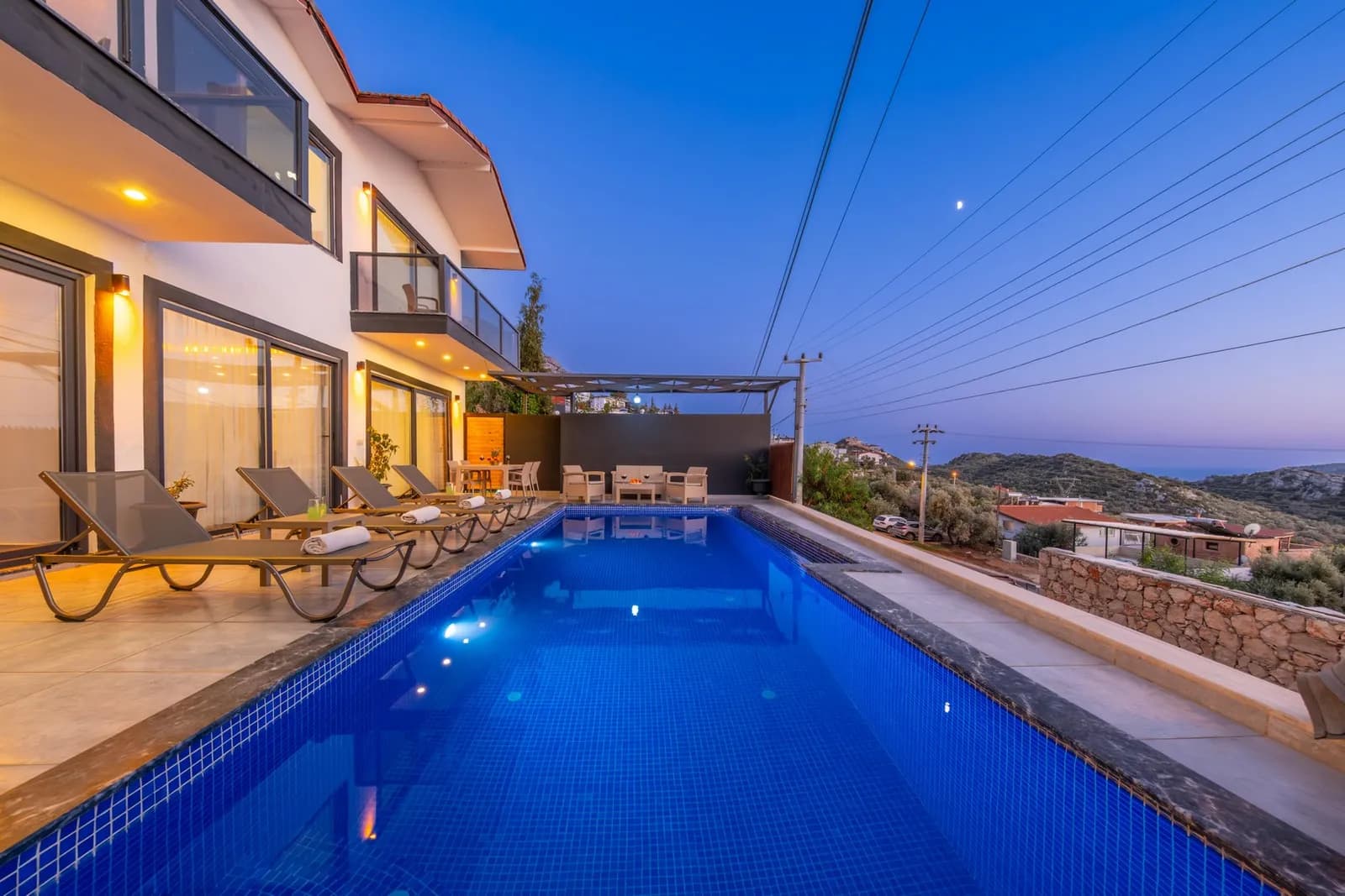 Villa Zemheri, Kaş — muhafazakâr villa