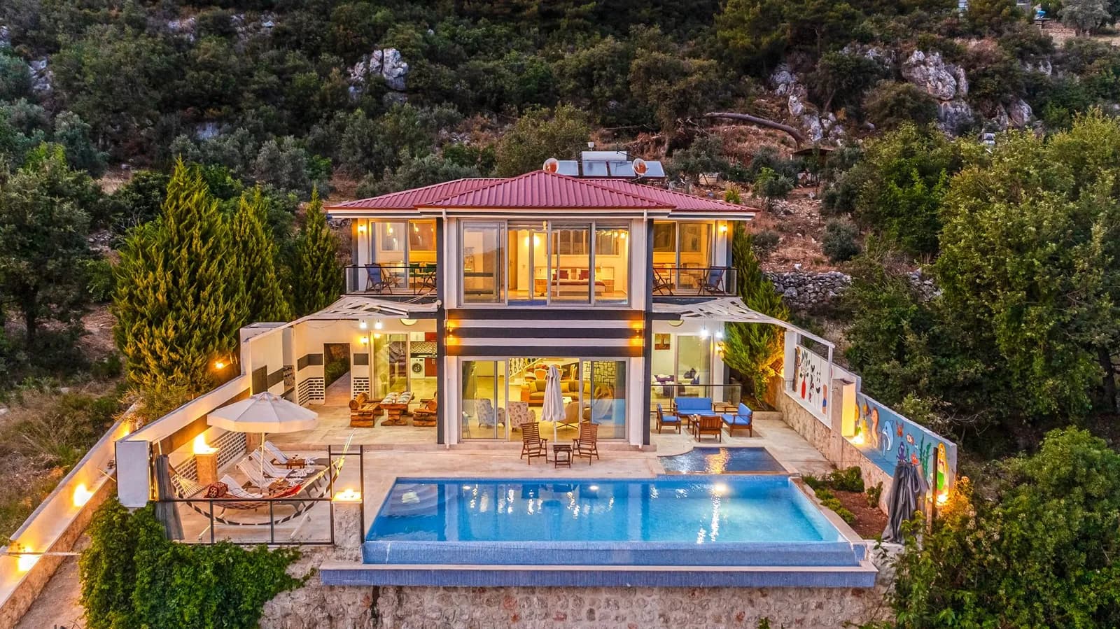 Villa Ziloş, Kaş — muhafazakâr villa